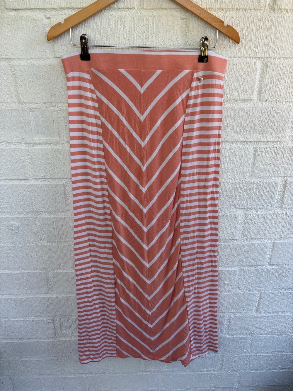 Guess Chevron Striped Coral and White Maxi Skirt sz L